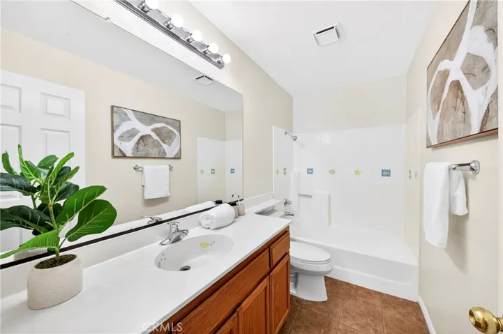4886 Mount Rainier, Jurupa Valley, California 92509