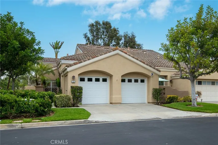 Single story home located in the desirable Alicante Tract!