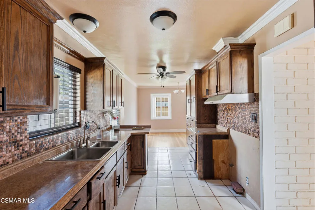 20709 Schoolcraft St MLS-13