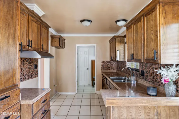 20709 Schoolcraft St MLS-11
