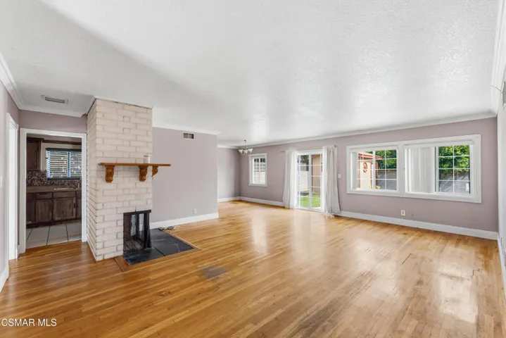 20709 Schoolcraft St MLS-5