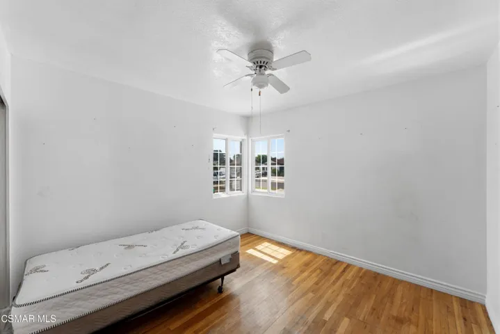 20709 Schoolcraft St MLS-14