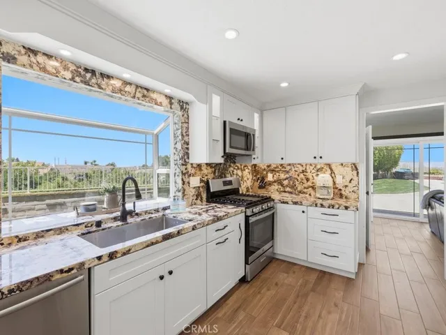 21711 Bogarra, Mission Viejo, California 92692