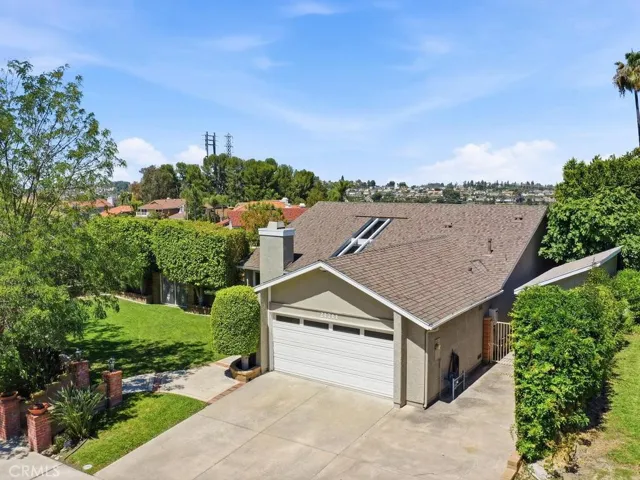 21711 Bogarra, Mission Viejo, California 92692