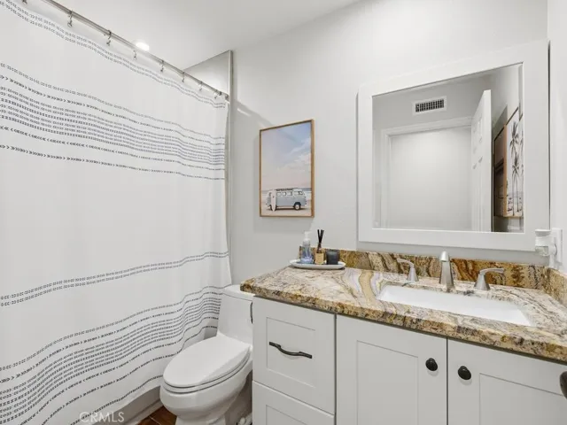 21711 Bogarra, Mission Viejo, California 92692