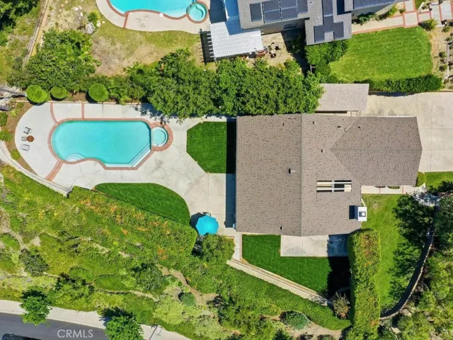 21711 Bogarra, Mission Viejo, California 92692