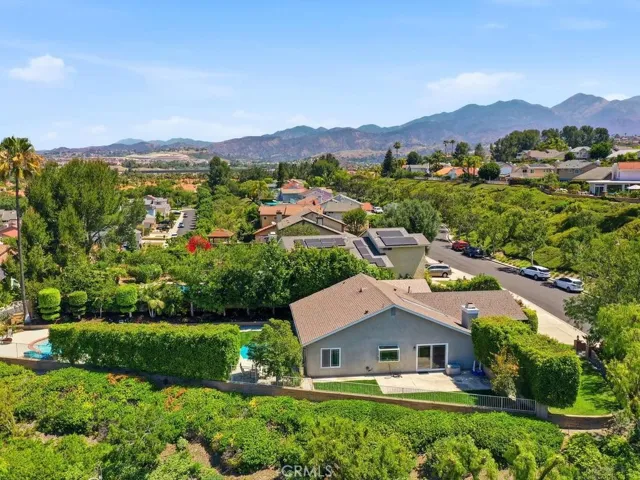 21711 Bogarra, Mission Viejo, California 92692