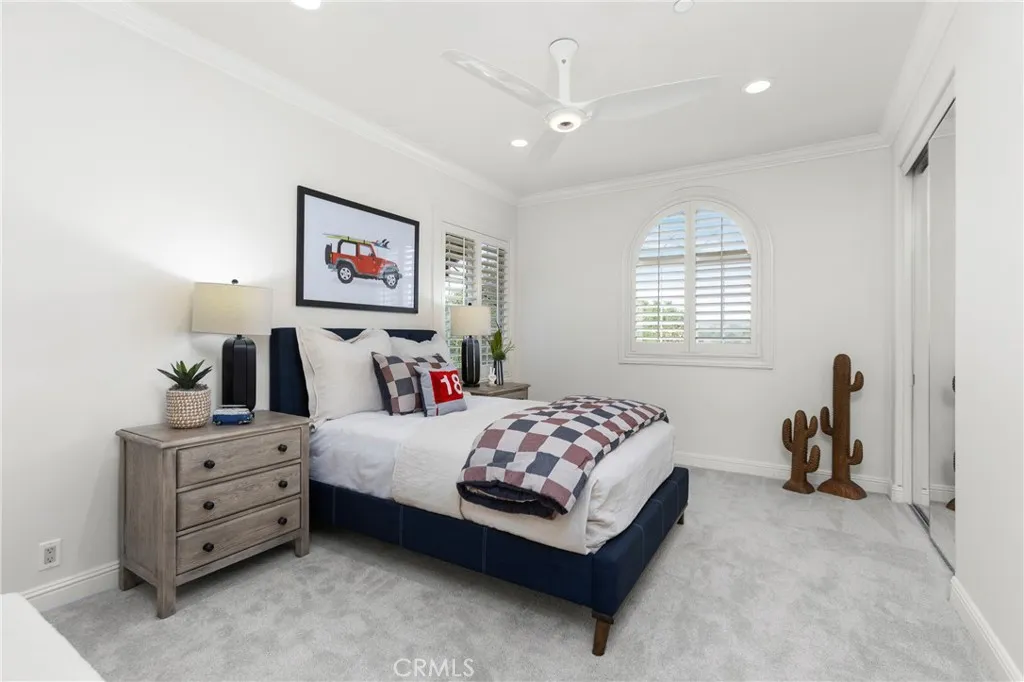 Bedroom 2- Upstairs