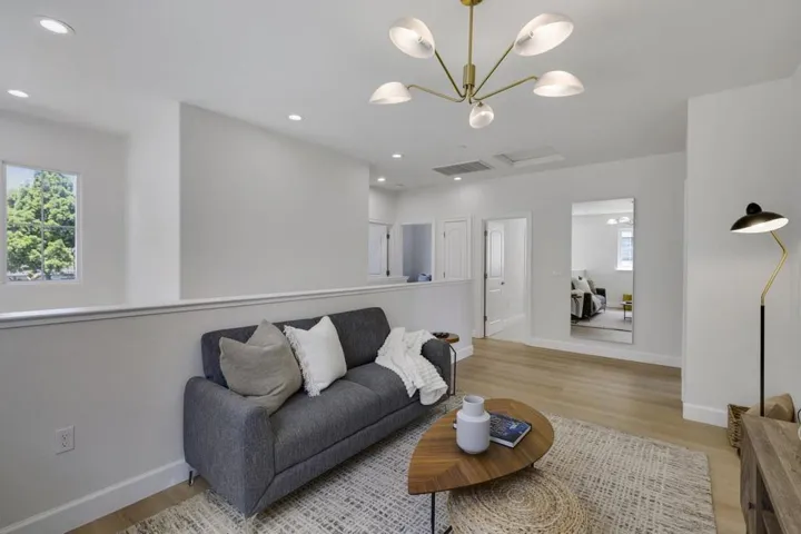 5372 Chesbro Avenue, San Jose, California 95123