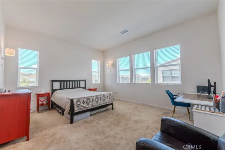 27504 Illumination Court, Valencia, California 91381