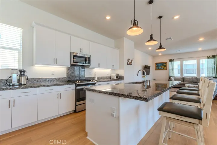 27504 Illumination Court, Valencia, California 91381