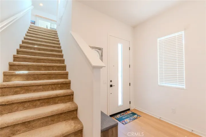 27504 Illumination Court, Valencia, California 91381