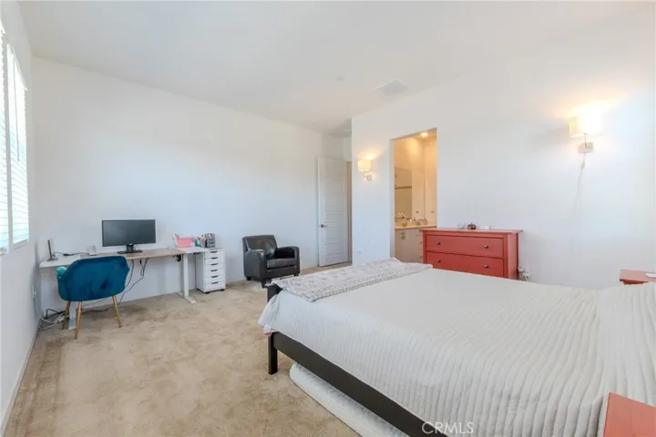 27504 Illumination Court, Valencia, California 91381