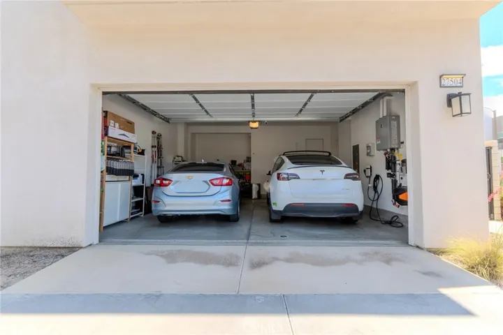 27504 Illumination Court, Valencia, California 91381
