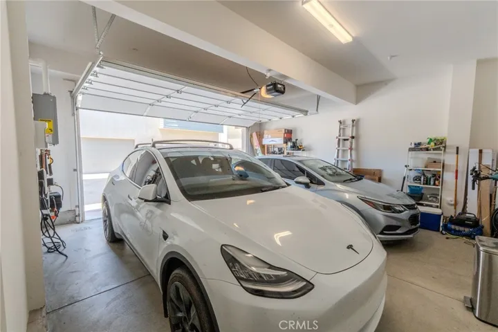 27504 Illumination Court, Valencia, California 91381