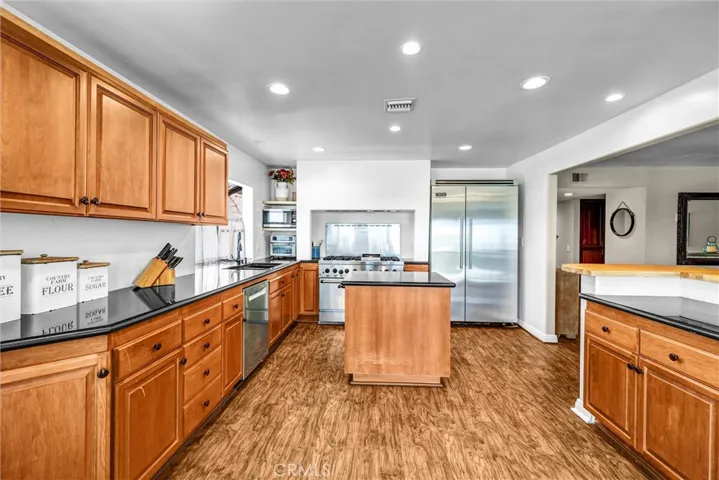 134 Avenida Presidio, San Clemente, California 92672