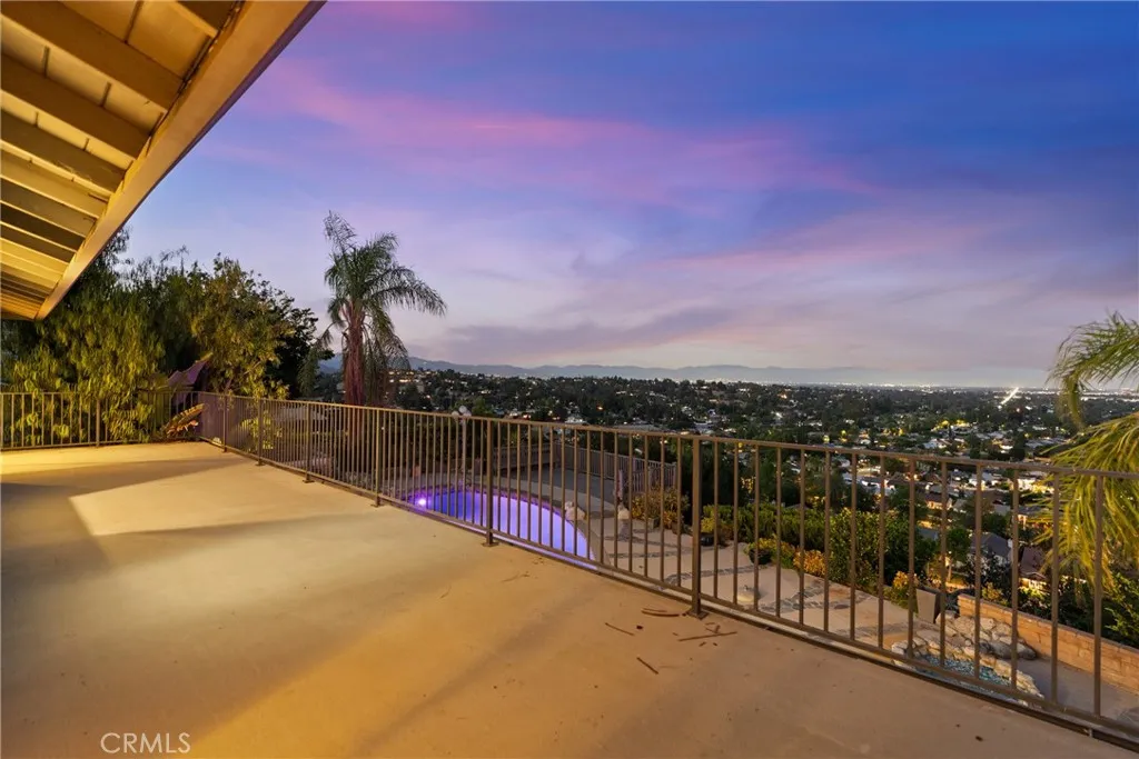 6758 Julie, West Hills, California 91307 — photo 4
