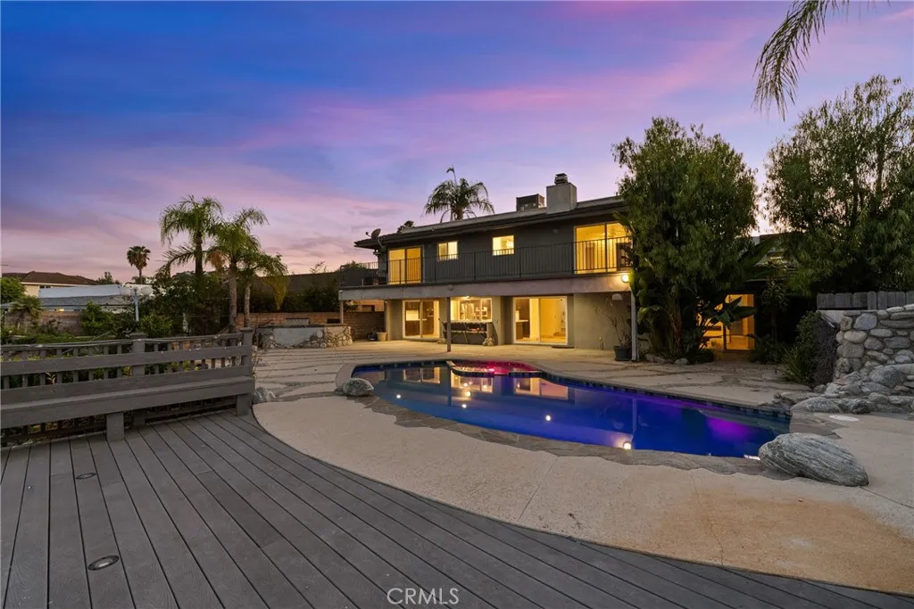 6758 Julie, West Hills, California 91307 — photo 5