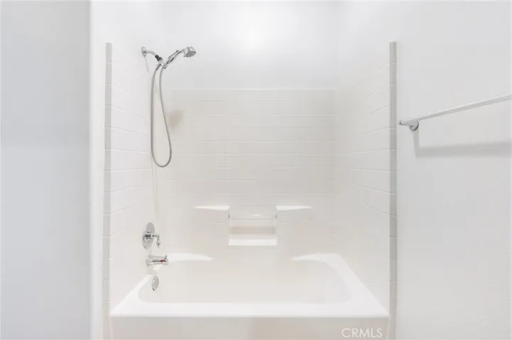Secondary Bathroom Tub