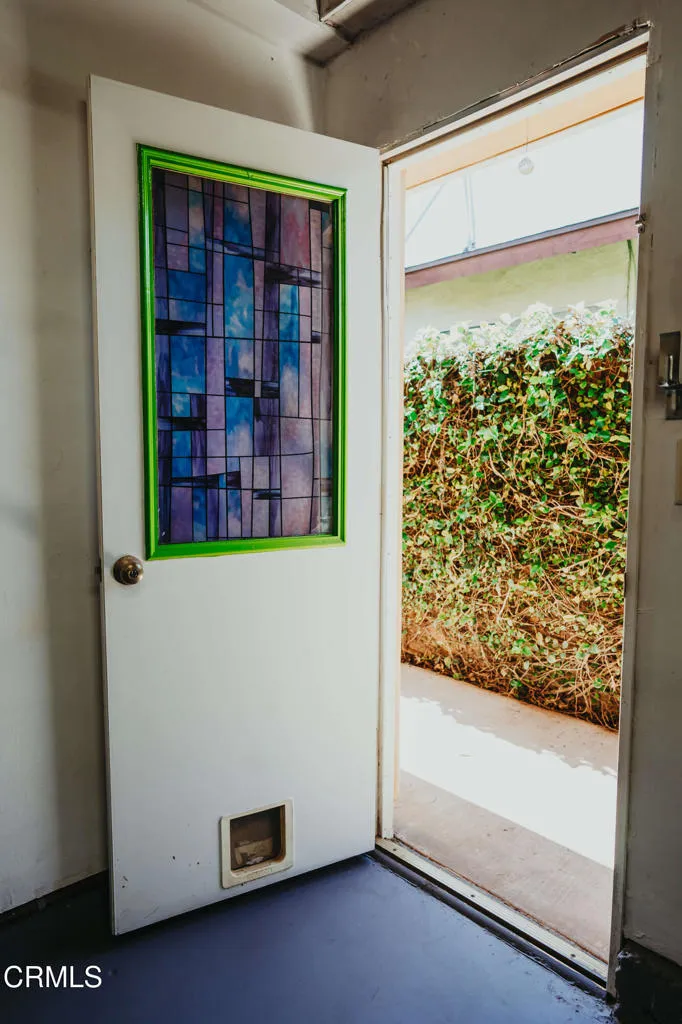 904 Two Car Garage Man Door to Side Yard