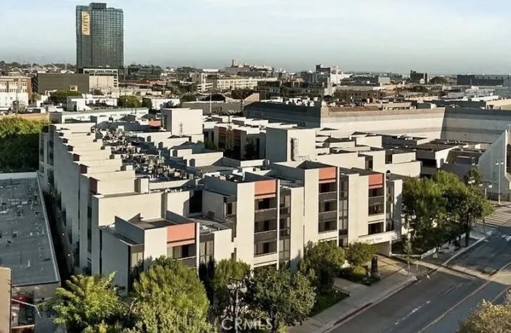 222 S Central 428, Los Angeles, California 90012