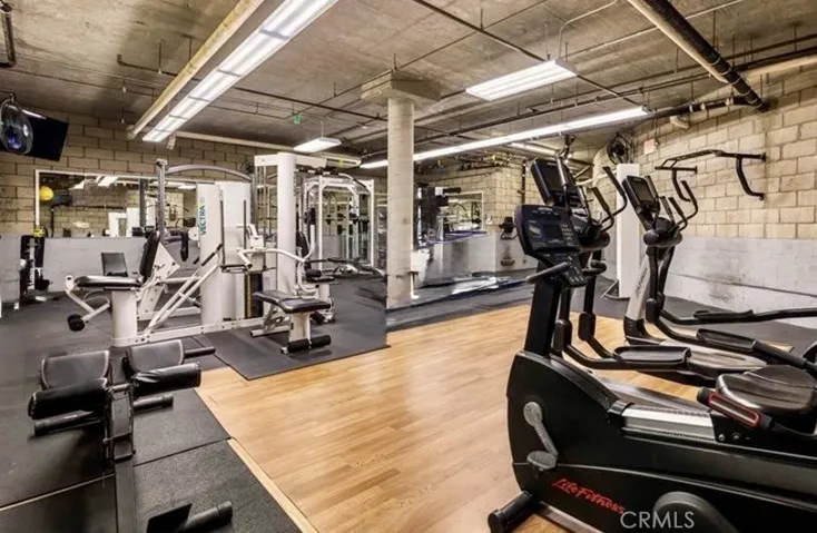 222 S Central 428, Los Angeles, California 90012