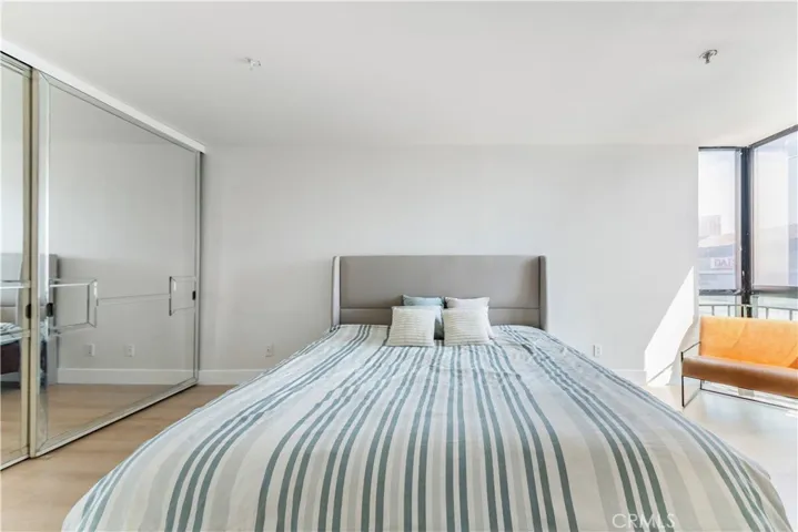222 S Central 428, Los Angeles, California 90012