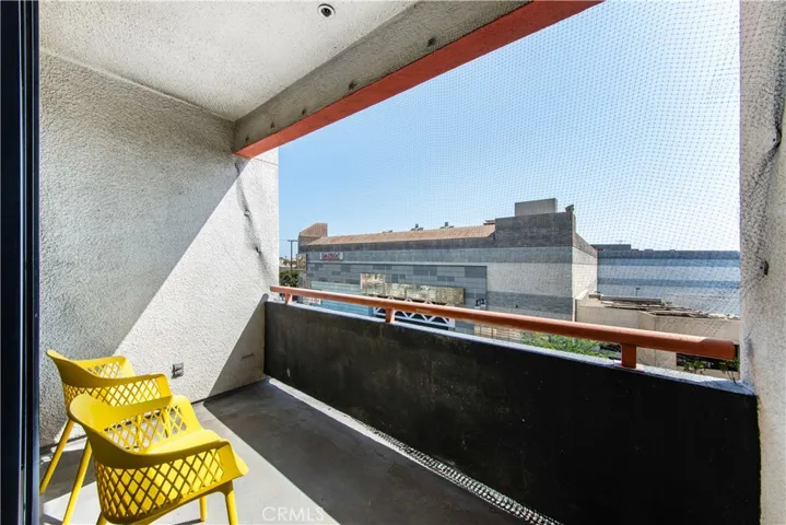 222 S Central 428, Los Angeles, California 90012