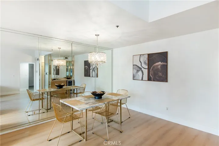 222 S Central 428, Los Angeles, California 90012