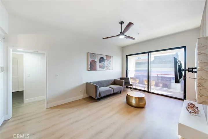 222 S Central 428, Los Angeles, California 90012