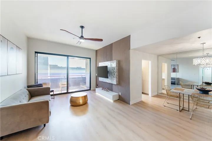 222 S Central 428, Los Angeles, California 90012