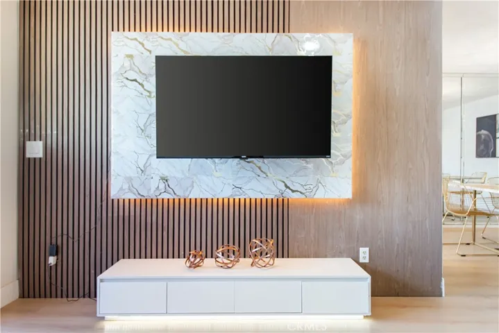 222 S Central 428, Los Angeles, California 90012