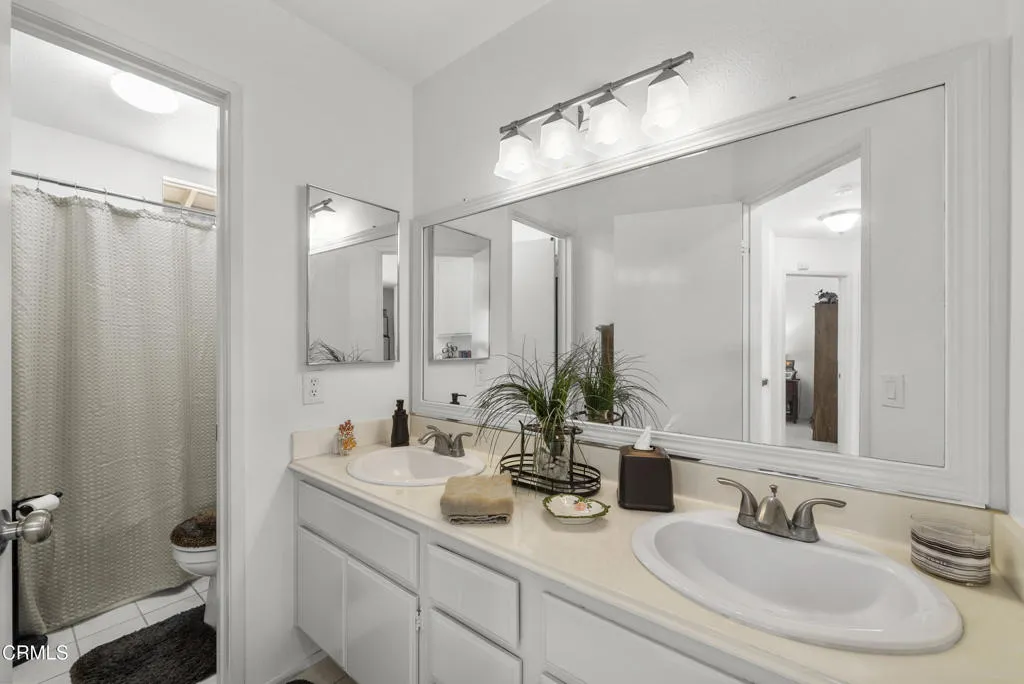 1522-carnation-23-primary-bath