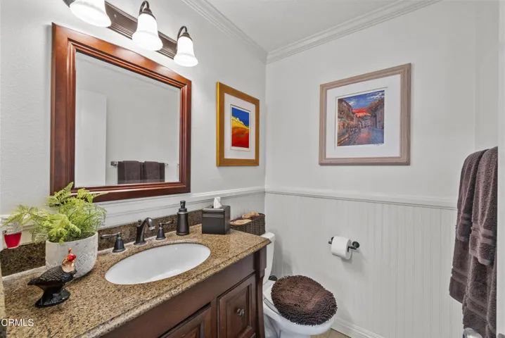 1522-carnation-17-powder-room
