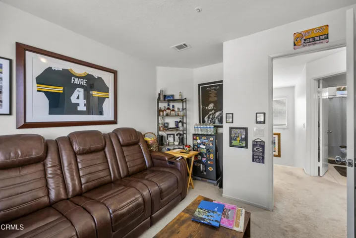 1522-carnation-32-bedroom-office
