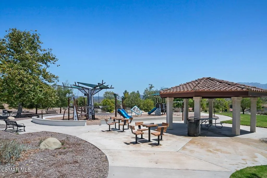 110 Via Katrina Playground