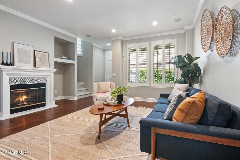 110 Via Katrina Living Room 3