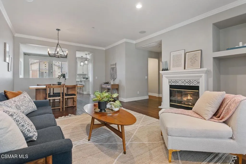 110 Via Katrina Living Room 1