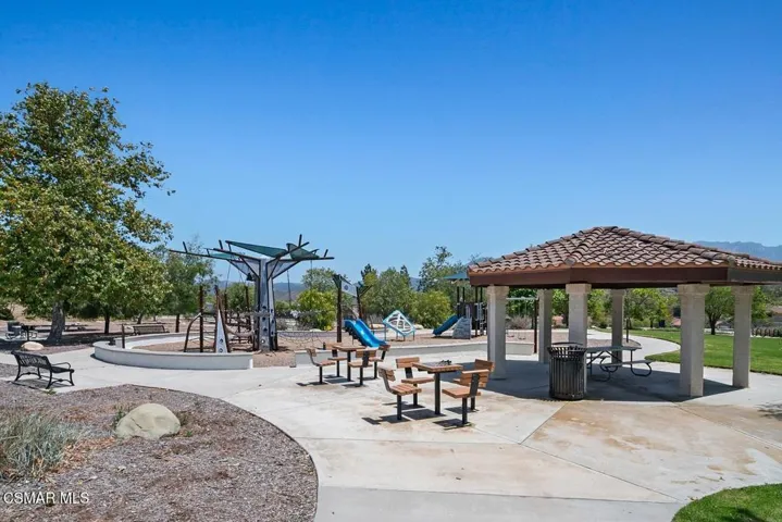 110 Via Katrina Playground