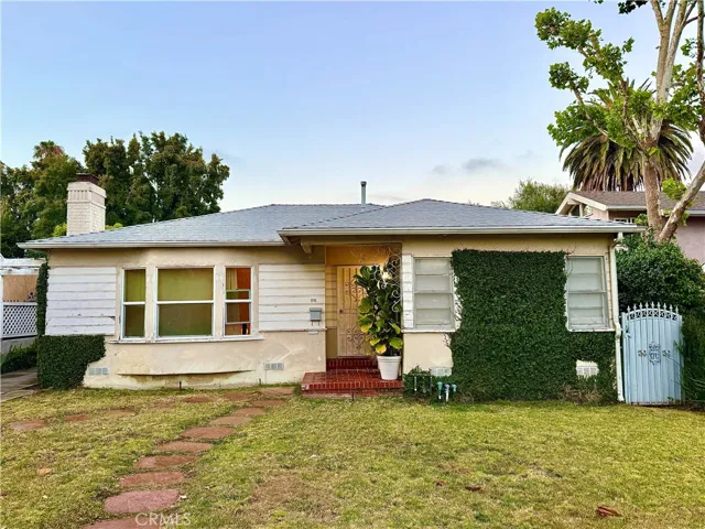 1916 Veteran, Los Angeles, California 90025