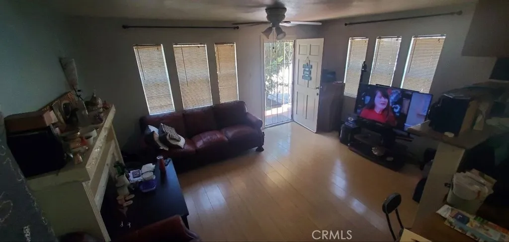 Livingroom 5700