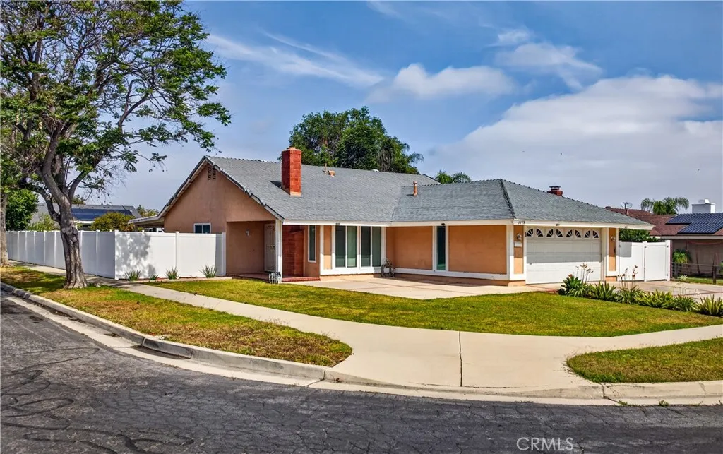 Large Corner lot