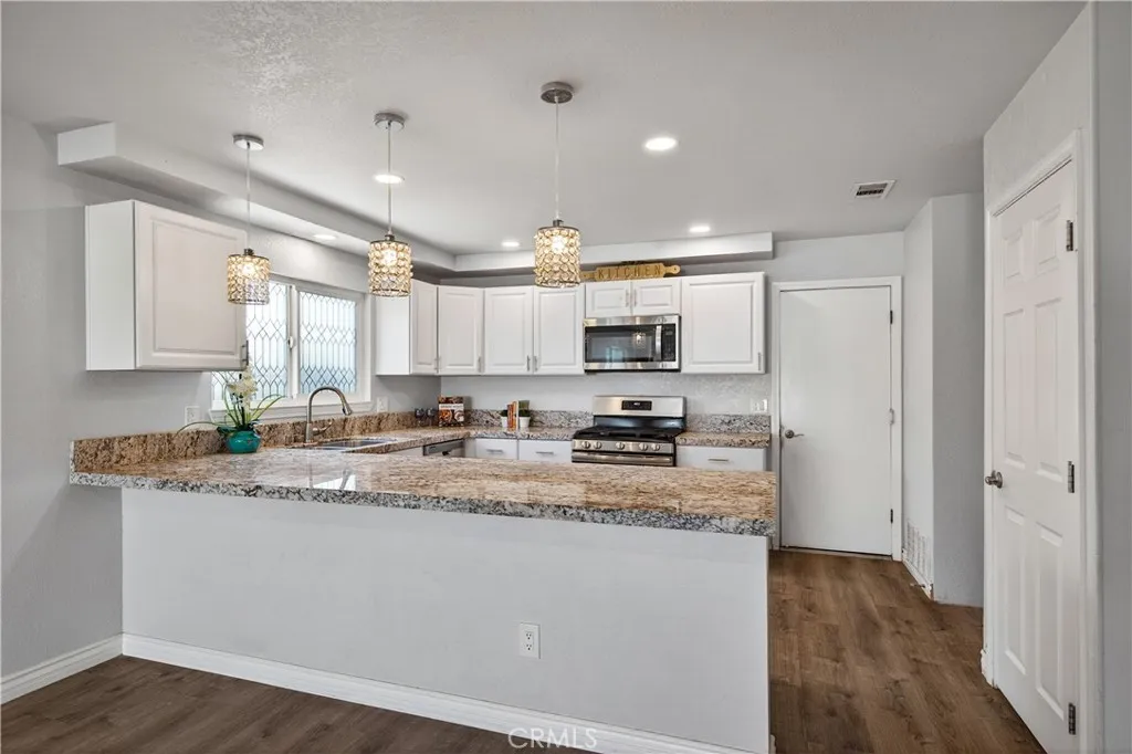 Fully remodeled kitchen