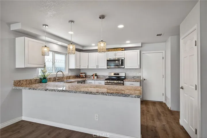Fully remodeled kitchen