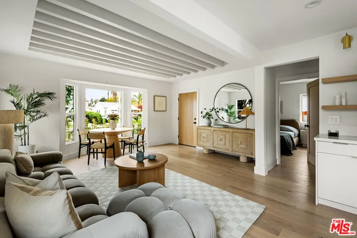 11840 Juniette Street, Culver City, California 90230