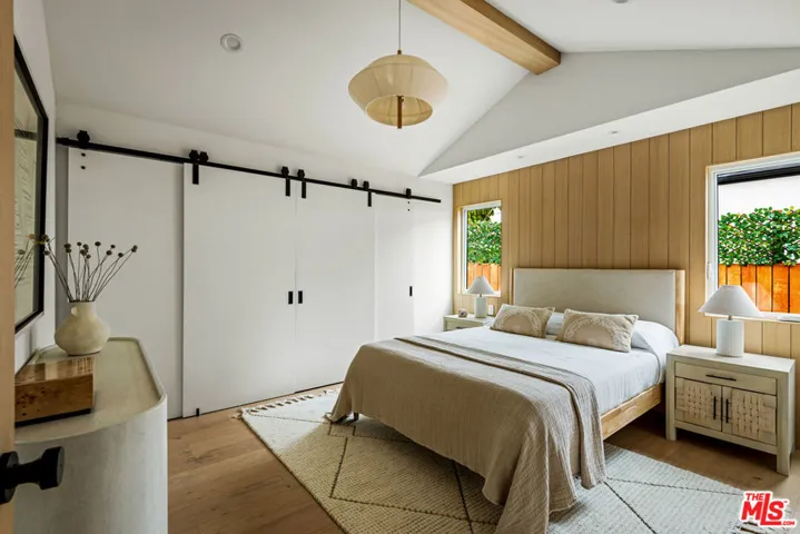 11840 Juniette Street, Culver City, California 90230