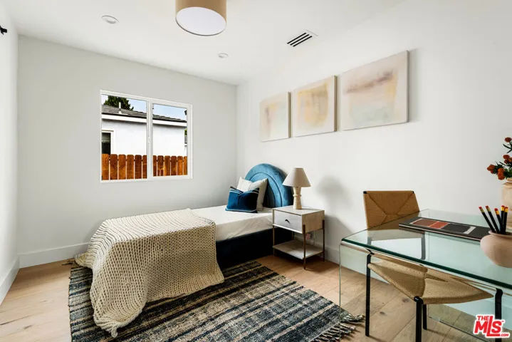 11840 Juniette Street, Culver City, California 90230