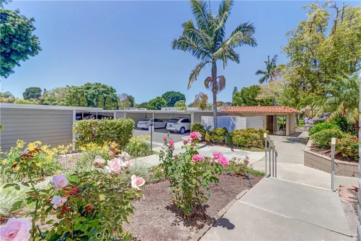 2006 Via Mariposa B, Laguna Woods, California 92637
