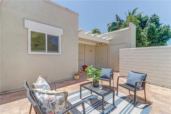 2006 Via Mariposa B, Laguna Woods, California 92637