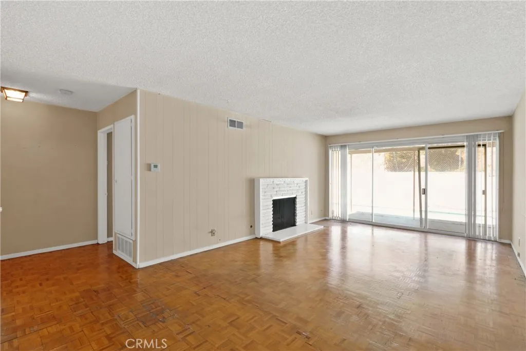 Living room with fireplace